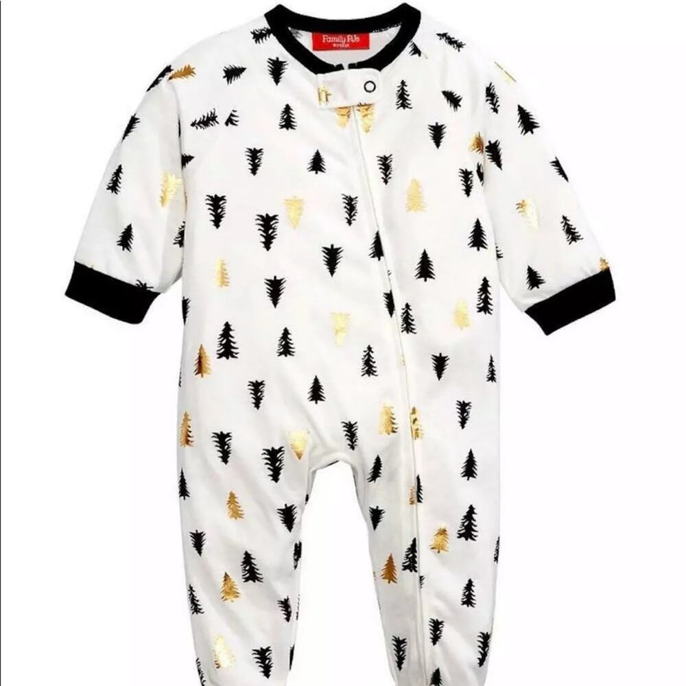 Macy’s Family Pajamas Infant Tree Print Footed PJs 12 Months